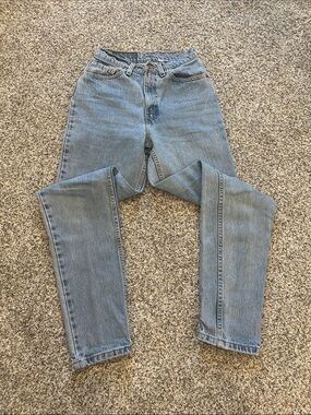 Vintage 1990 Levi’s 512 Jeans Made in USA High Rise Slim Tapered 7M